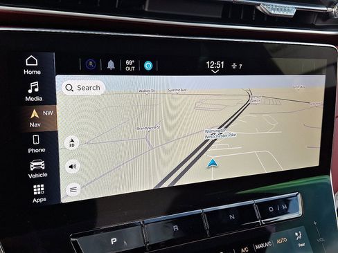 New 2025 Maserati Grecale GT image 12