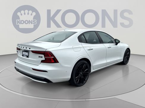Used 2024 Volvo S60 B5 Plus w/ Climate Package AWD/4WD image 7