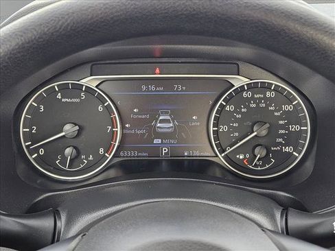 Used 2024 Nissan Altima 2.5 SV image 11