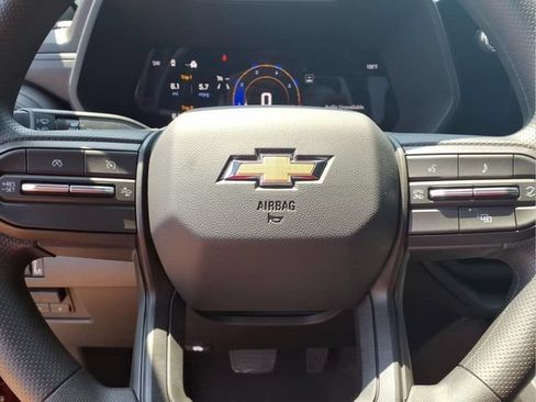 New 2026 Chevrolet Colorado W/T w/ WT Custom Package AWD/4WD image 11