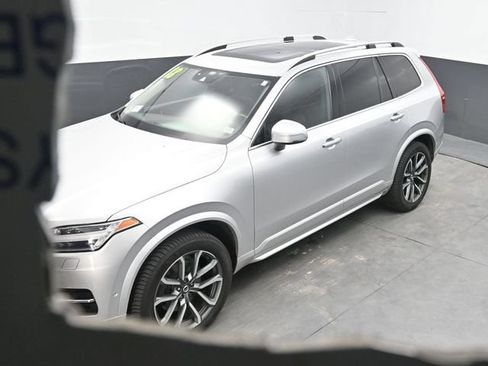 Used 2018 Volvo XC90 T6 Momentum w/ Convenience Package AWD/4WD image 33