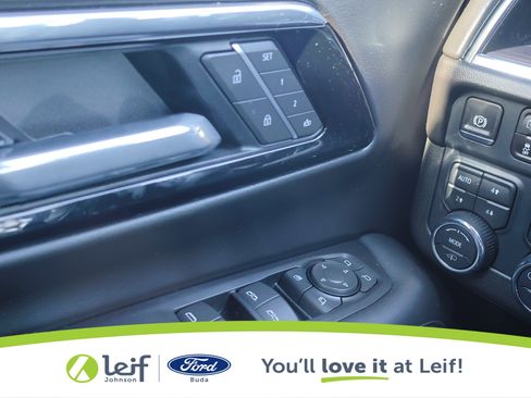 Used 2025 Chevrolet Tahoe Z71 w/ Z71 Off-Road Package image 24