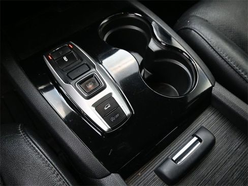 Used 2018 Honda Pilot Elite image 33