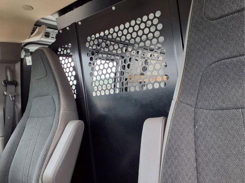 Used 2024 GMC Savana 2500 w/ Driver Convenience Package RWD image 18
