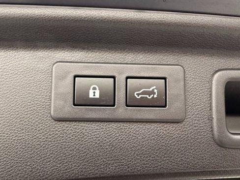 Used 2022 Subaru Forester Sport image 17