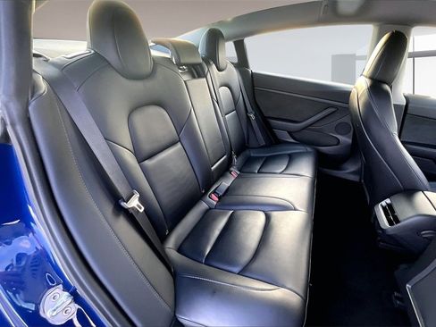 Used 2023 Tesla Model 3 Standard Range image 23