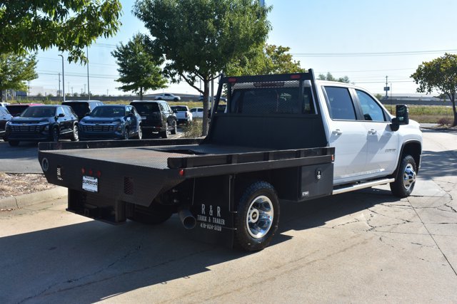 Used 2022 Chevrolet Silverado 3500 LT w/ Convenience Package AWD/4WD image 5