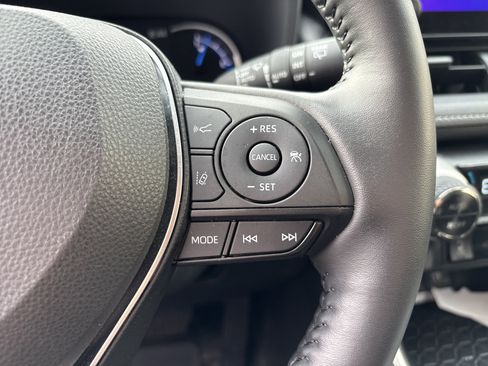 Used 2023 Toyota RAV4 XLE w/ XLE Grade Weather Package image 20