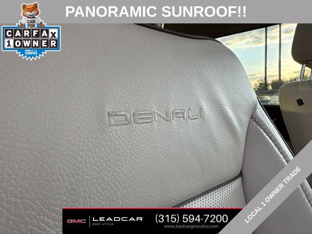 Used 2022 GMC Yukon XL Denali AWD/4WD image 11
