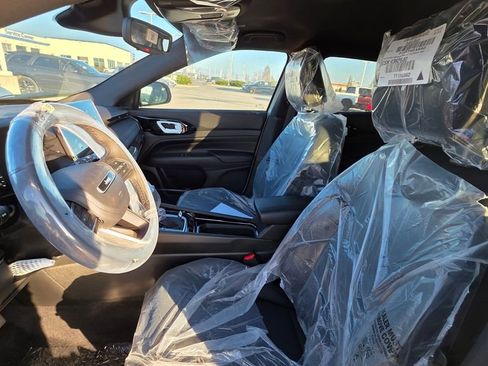 New 2026 Jeep Compass Latitude image 11