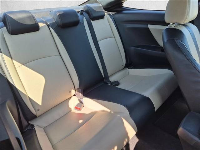 Used 2016 Honda Civic EX-L image 18