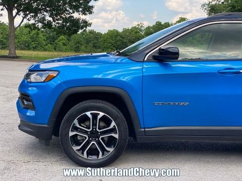 Used 2022 Jeep Compass Limited AWD/4WD image 10
