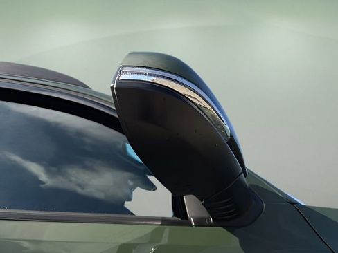 Used 2022 Toyota Tacoma TRD Sport w/ TRD Premium Sport Package image 16