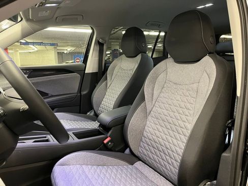 New 2026 Volkswagen Tiguan S FWD image 19