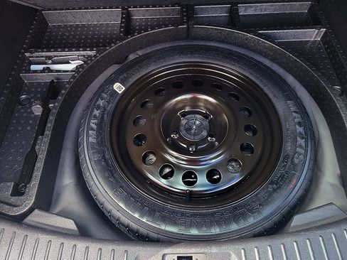 Used 2015 Ford Escape S FWD image 24
