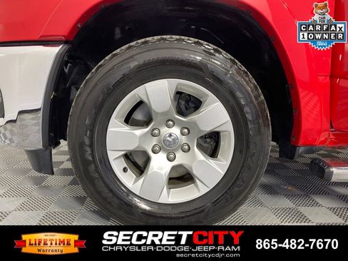 Used 2025 RAM 1500 Big Horn AWD/4WD image 9