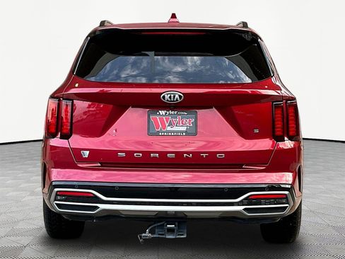 Used 2021 Kia Sorento S w/ Panoramic Sunroof Package FWD image 5