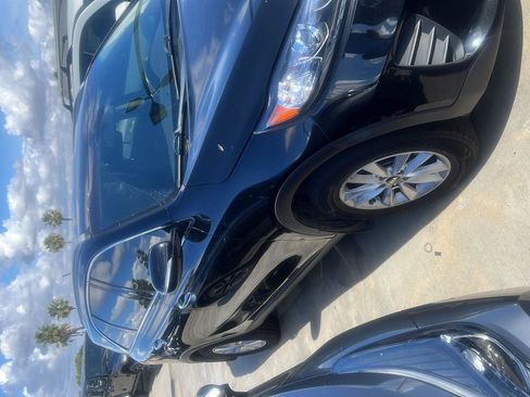 Used 2020 Kia Sorento LX w/ LX I4 Convenience Package FWD image 2