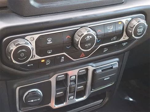 Used 2020 Jeep Wrangler Unlimited Sport image 24