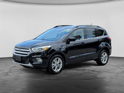 Used 2018 Ford Escape SEL AWD/4WD image 3
