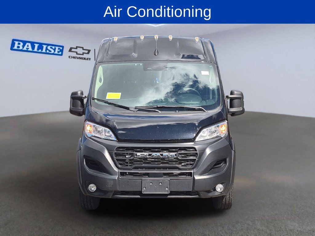 Used 2024 RAM ProMaster 3500 w/ Convenience Group FWD image 8