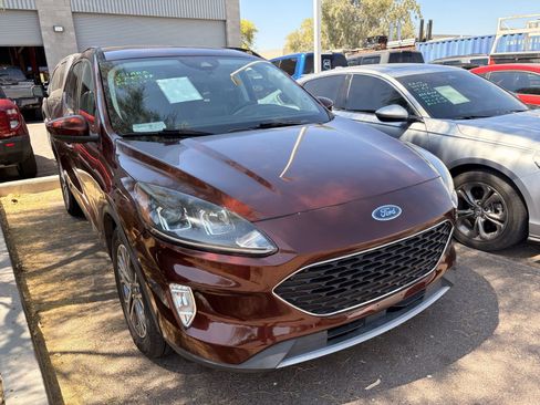 Used 2021 Ford Escape SEL FWD image 3