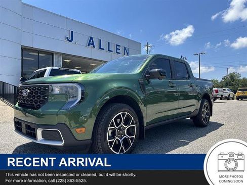 Certified 2025 Ford Maverick Lariat w/ 4K Tow Package AWD/4WD image 1