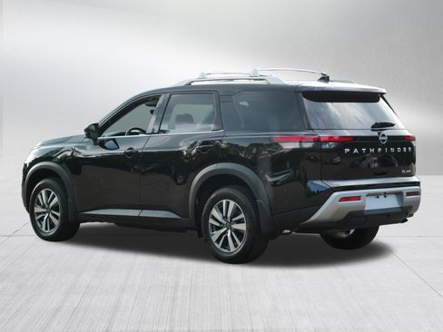 Certified 2025 Nissan Pathfinder SL AWD/4WD image 5