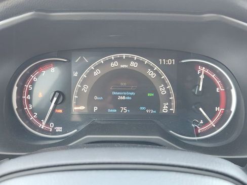 Used 2025 Toyota RAV4 XLE w/ Convenience Package image 11