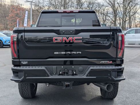 New 2026 GMC Sierra 2500 AT4 w/ AT4 Premium Plus Package image 3