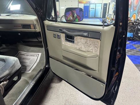 Used 1991 GMC Jimmy 4WD image 23
