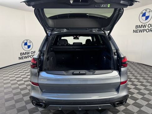 New 2026 BMW X5 xDrive40i w/ M Sport Package AWD/4WD image 19