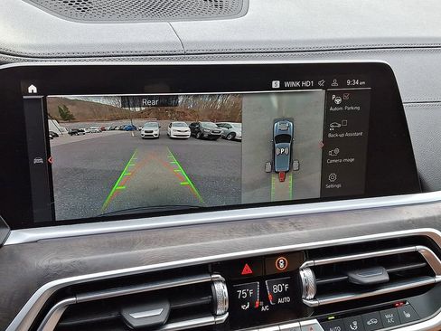 Used 2022 BMW X5 xDrive40i w/ Parking Assistance Package image 19