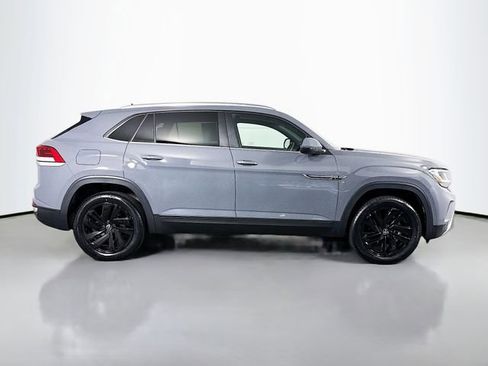 Used 2023 Volkswagen Atlas Cross Sport SE w/ Black Wheel Package image 9