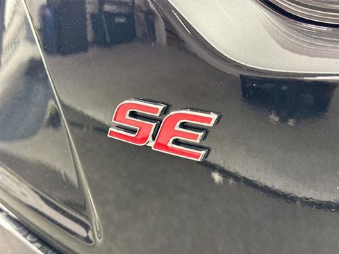 New 2026 Toyota Corolla SE FWD image 10