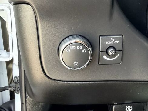 Used 2025 Chevrolet Express 3500 LT w/ LT Preferred Equipment Group RWD image 19