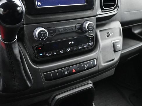 Used 2025 RAM ProMaster 2500 w/ Convenience Group FWD image 27