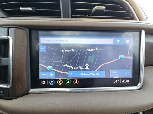 Used 2021 GMC Yukon Denali w/ Denali Ultimate Package image 22