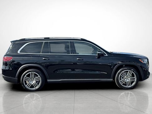 New 2026 Mercedes-Benz GLS 450 4MATIC image 31