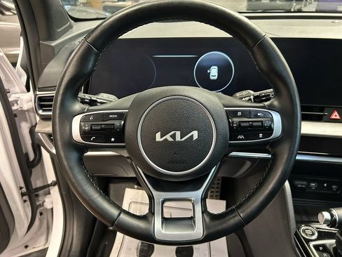 Used 2023 Kia Sportage X-Pro Prestige AWD/4WD image 9