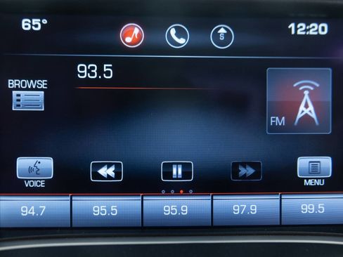 Used 2014 GMC Sierra 1500 SLT w/ SLT Crew Cab Value Package AWD/4WD image 39
