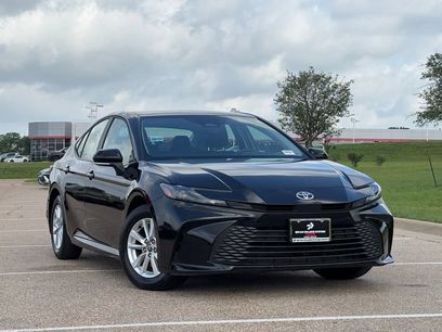 Used 2025 Toyota Camry LE