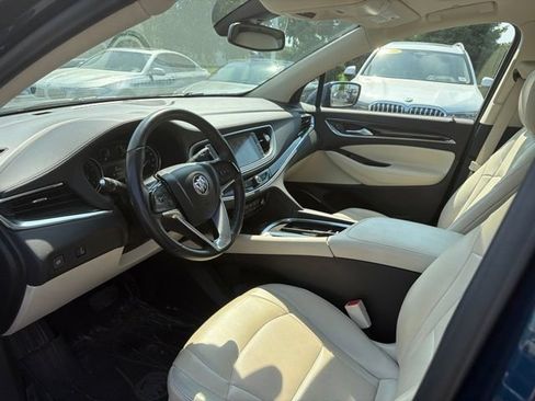 Used 2022 Buick Enclave Essence w/ Experience Buick Package AWD/4WD image 6