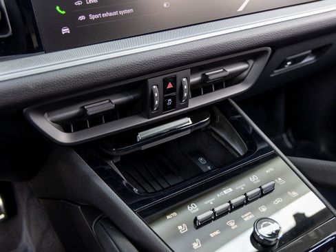 New 2026 Porsche Cayenne S AWD/4WD image 42
