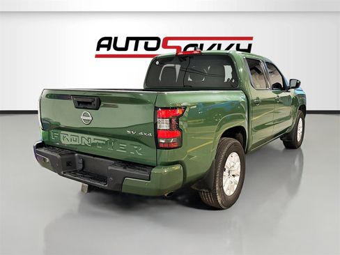 Used 2022 Nissan Frontier SV w/ Technology Package image 7