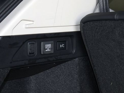 Certified 2026 Acura MDX SH-AWD w/ Technology Package image 31