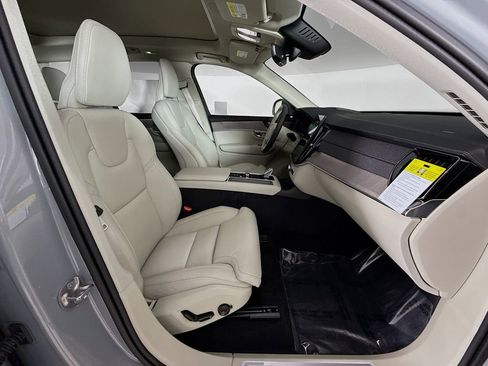 New 2026 Volvo XC90 T8 Ultra w/ Protection Package Premier AWD/4WD image 30