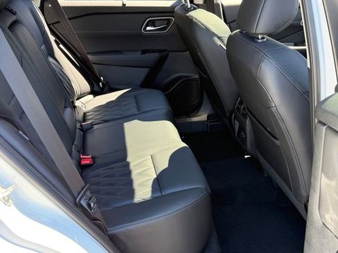 New 2026 Nissan Rogue Platinum AWD/4WD image 25