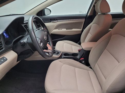 Used 2020 Hyundai Elantra Value Edition w/ Winter Weather Package FWD image 17