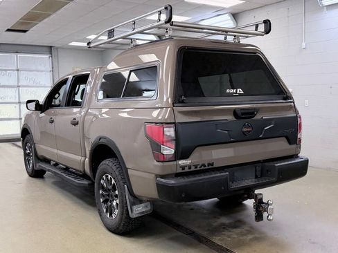Used 2021 Nissan Titan PRO-4X AWD/4WD image 8